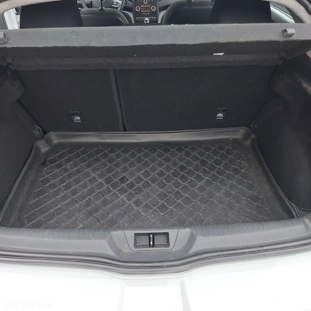 Renault Megane ENERGY TCe 100 INTENS - 38