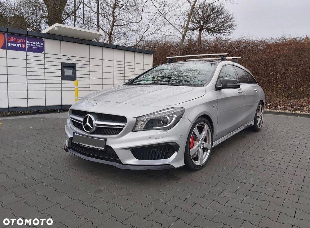 Mercedes-Benz CLA 45 AMG 4-Matic - 2