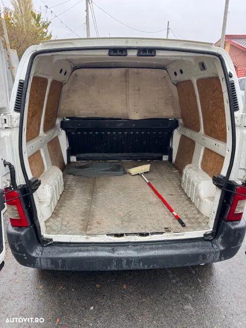 Peugeot Partner Combi 1.6 HDi 75 CP Confort FAP - 6