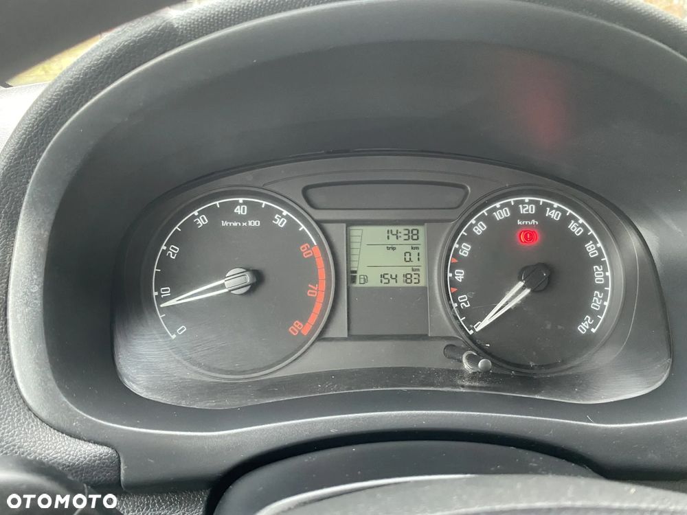 Skoda Fabia 1.4 16V Comfort - 25