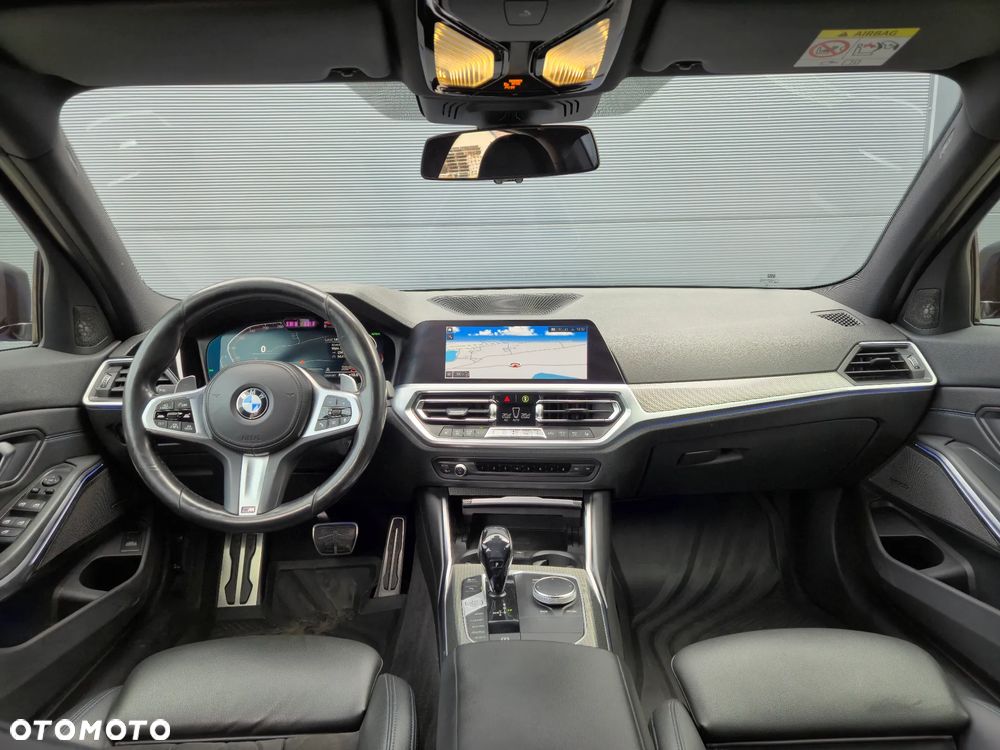 BMW Seria 3 330d xDrive mHEV M Sport sport - 16