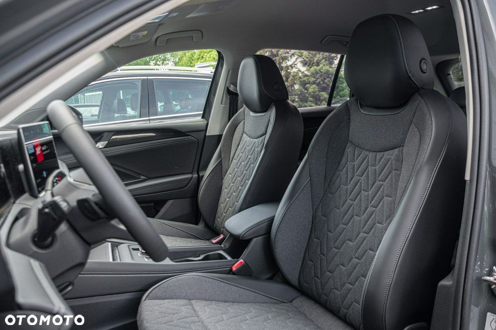 Volkswagen Tiguan - 12