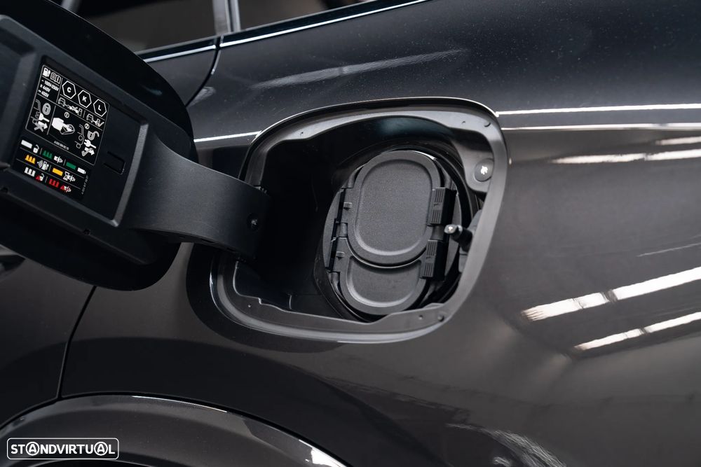 Mercedes-Benz GLC 300 de 4Matic 9G-TRONIC Edition AMG Line - 20