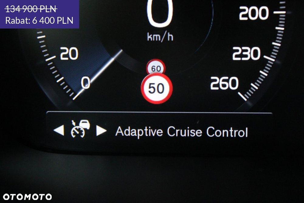 Volvo V60 Cross Country - 37