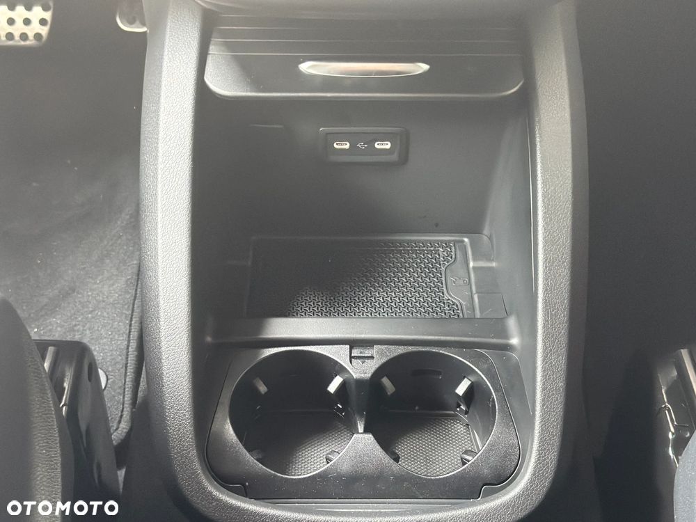 Mercedes-Benz Klasa V 300 d 4-Matic Exclusive 9G-Tronic (d³ugi) - 18