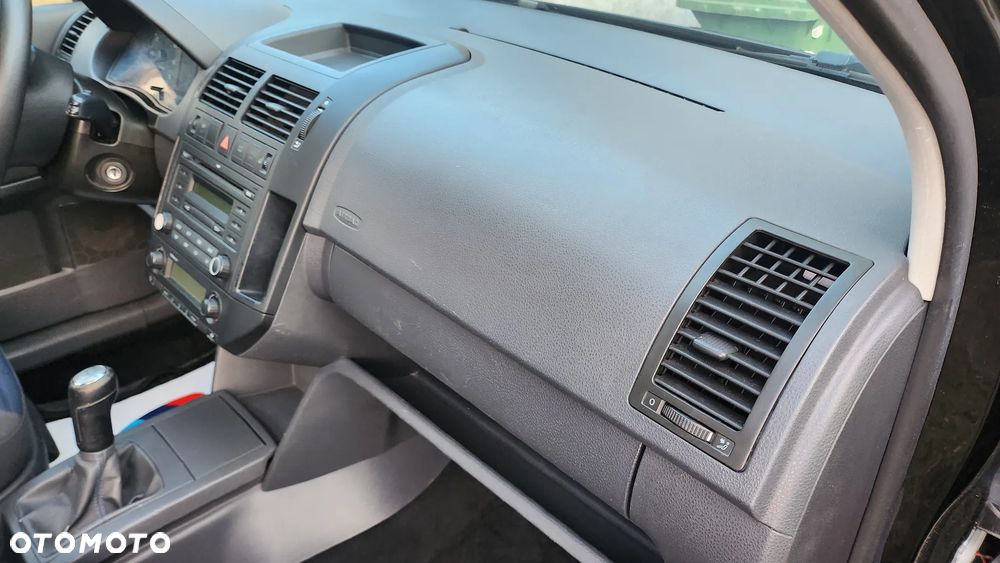 Volkswagen Polo 1.4 Sportline - 14