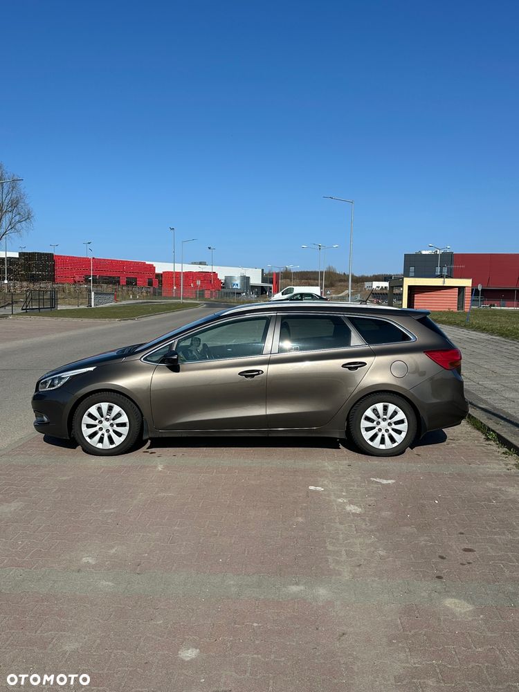 Kia Ceed 1.6 GDI L - 3