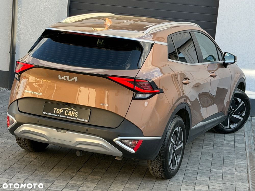Kia Sportage 1.6 T-GDI HEV Business Line 2WD - 29