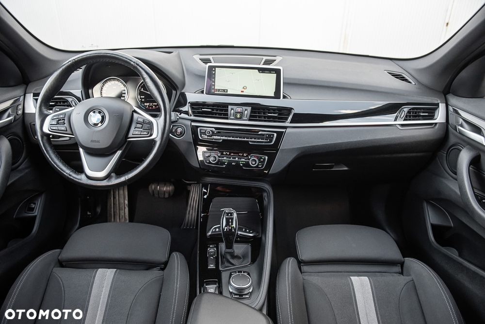 BMW X1 xDrive18d Business Edition sport - 15