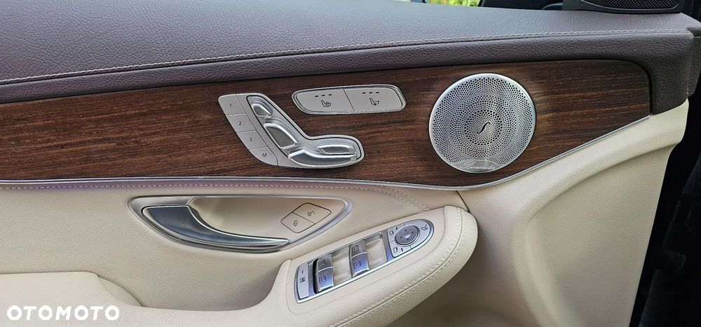 Mercedes-Benz GLC - 7