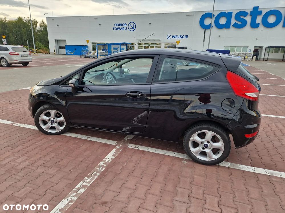 Ford Fiesta - 8