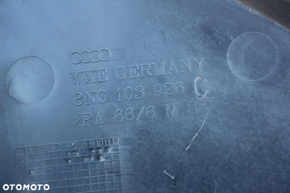 Osłona górna komory silnika AUDI TT 8N 8N0103926C 1.8 turbo - 3