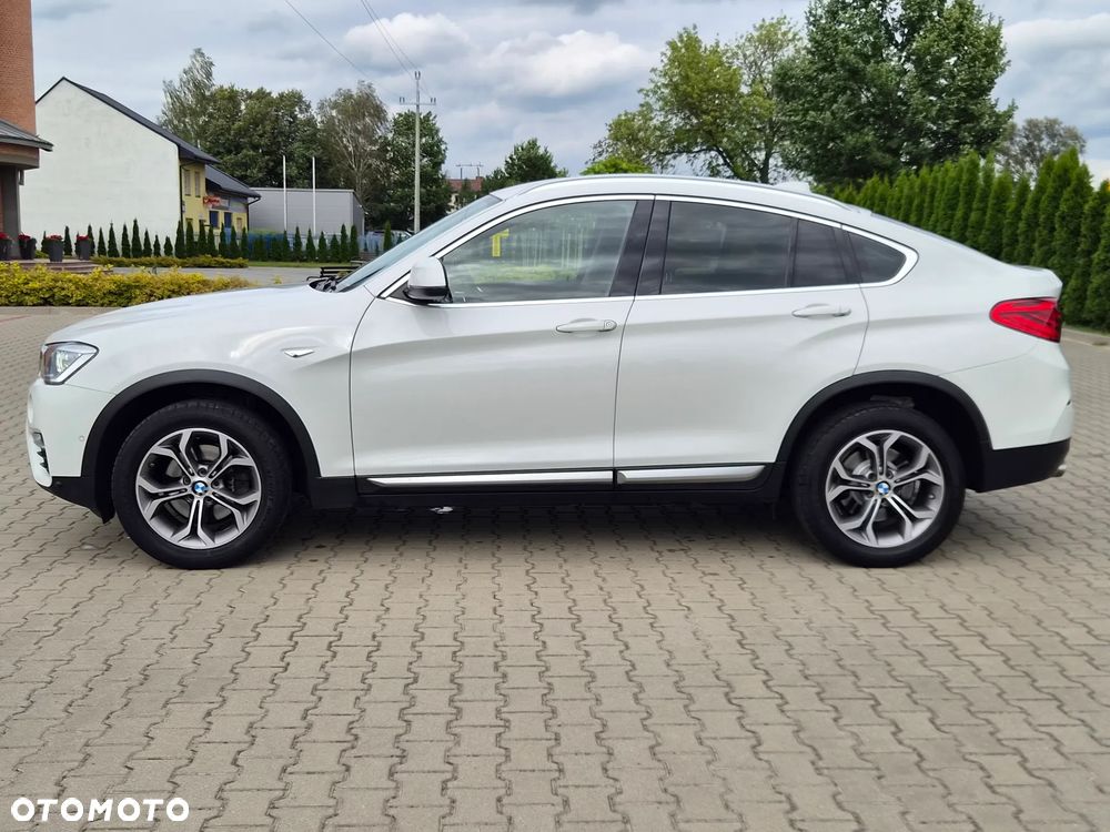 BMW X4 xDrive20i xLine - 36