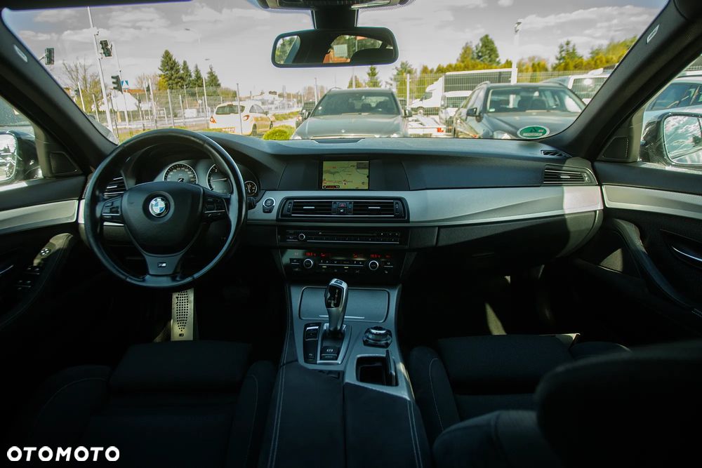 BMW Seria 5 530d Sport-Aut - 4