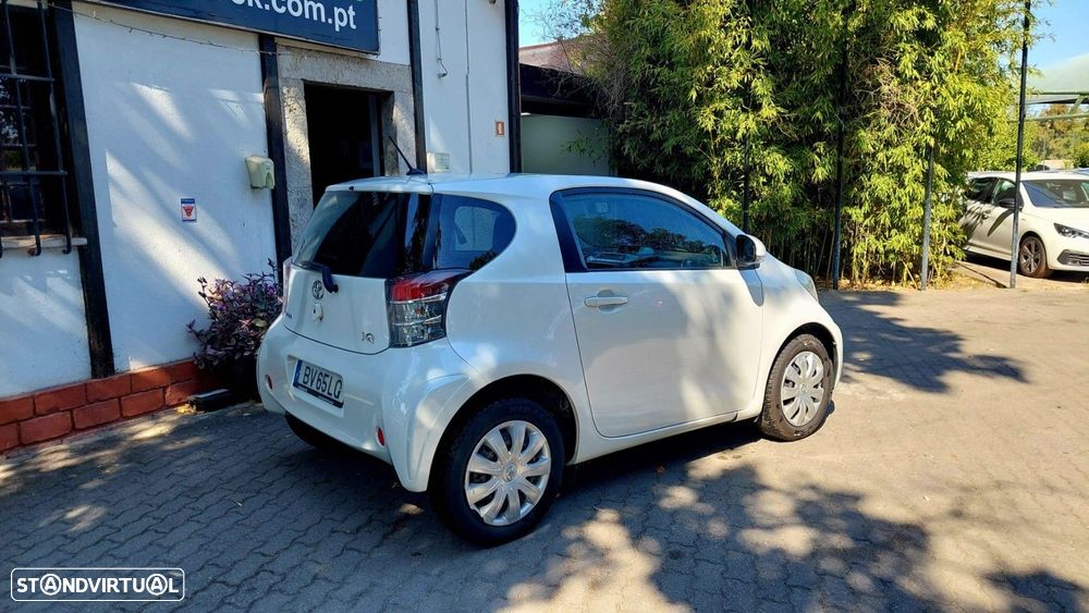 Toyota iQ 1.0 VVT-i - 3