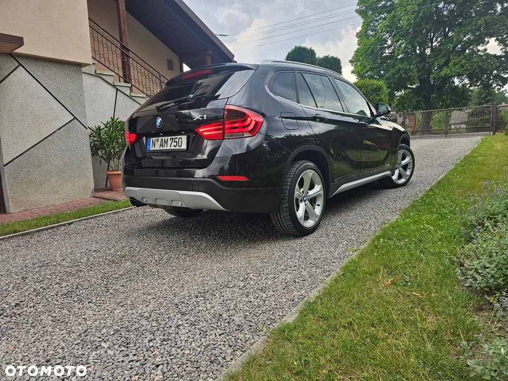 BMW X1 xDrive20i xLine - 4