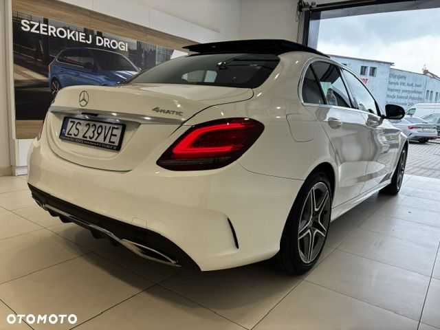Mercedes-Benz Klasa C 300 4Matic 9G-TRONIC AMG Line - 9