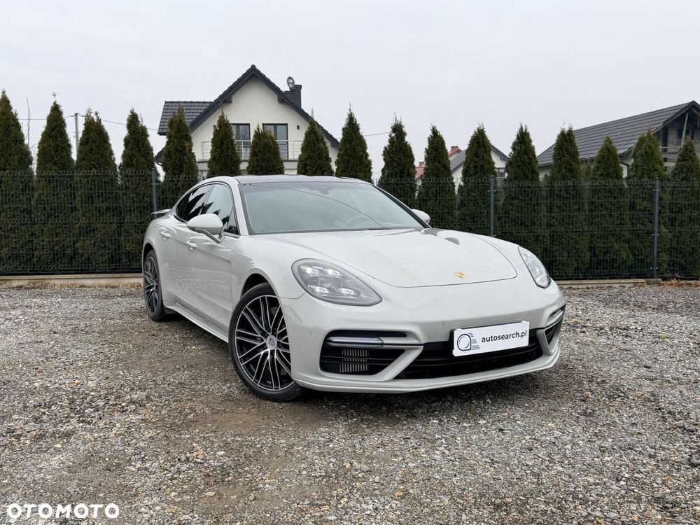 Porsche Panamera Turbo S E-Hybrid - 3