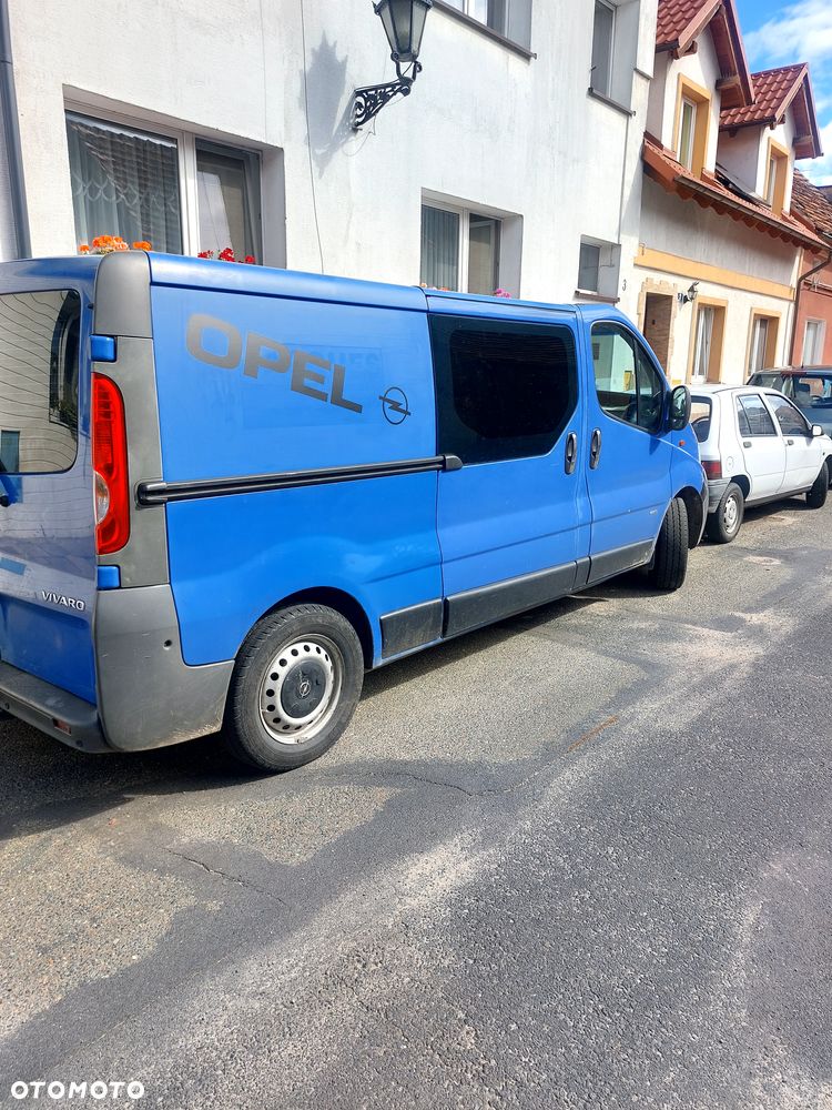 Opel Vivaro L2H1 2.9t - 8