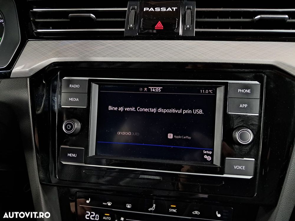 Volkswagen Passat - 20