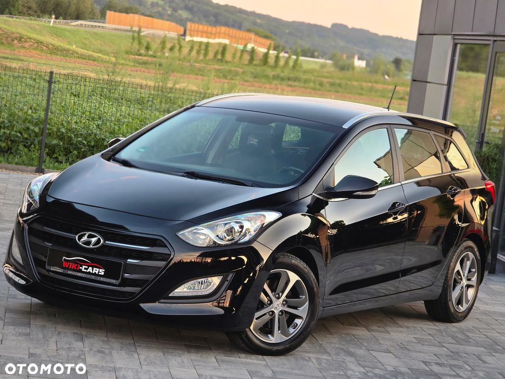 Hyundai i30 Kombi 1.6 GDi DCT Premium - 5