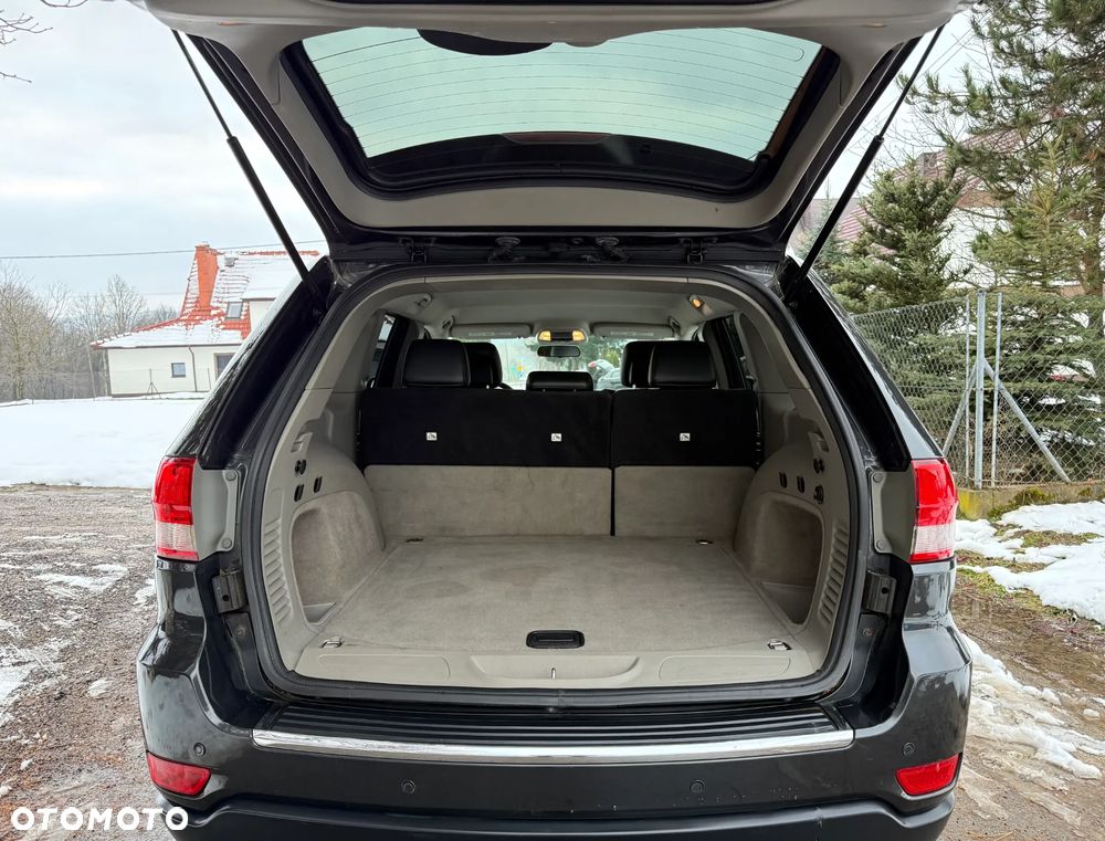 Jeep Grand Cherokee 3.6 V6 Laredo - 29