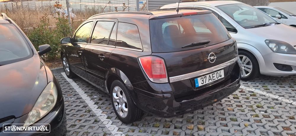 Opel Astra Caravan 1.7 CDTi Cosmo - 4