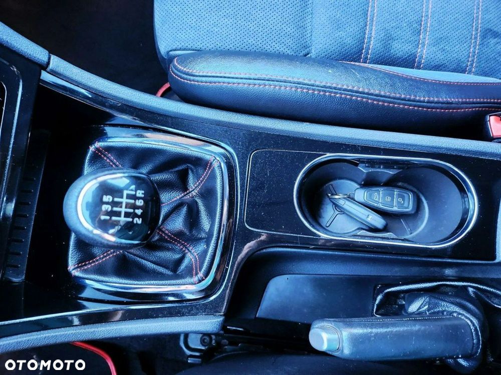 Ford Mondeo SW 2.2 TDCi Titanium S - 14