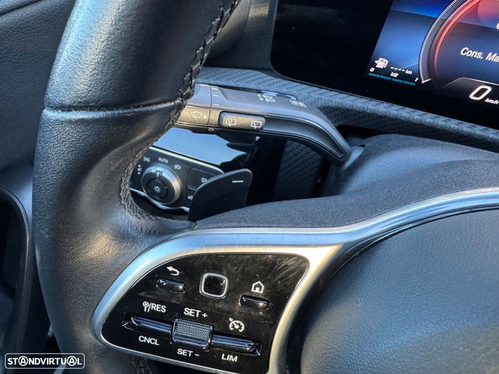 Mercedes-Benz A 250 e Style Plus - 23