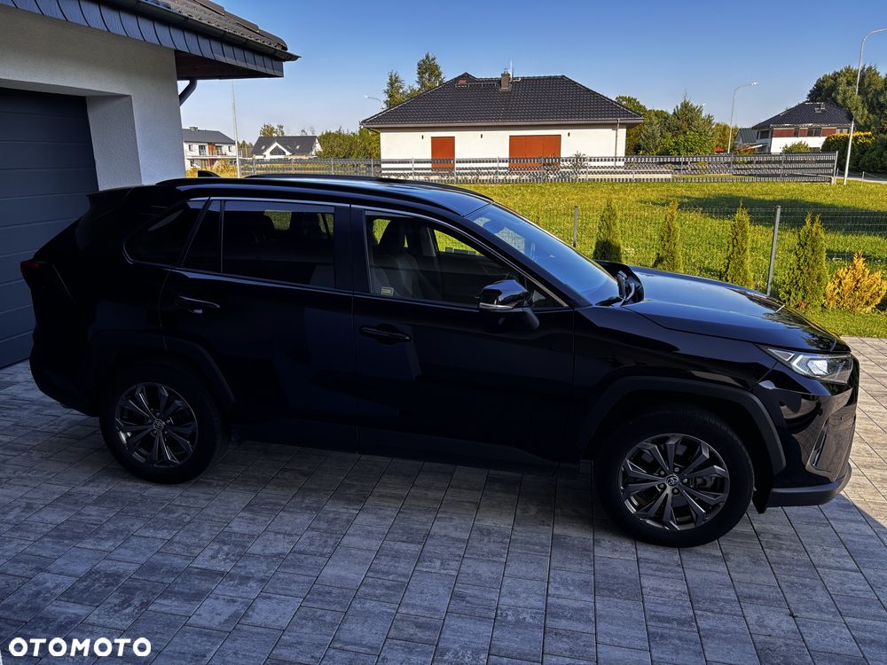 Toyota RAV4 - 5