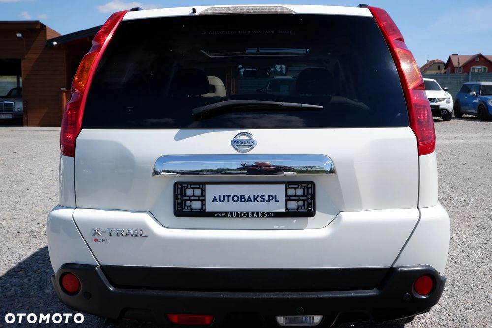 Nissan X-Trail 2.0 dCi 4x4 DPF Automatik Platinum - 34