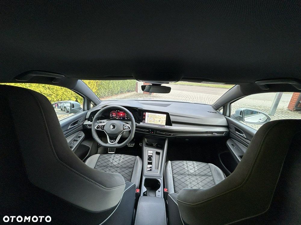 Volkswagen Golf 1.5 eTSI OPF DSG R-Line - 13