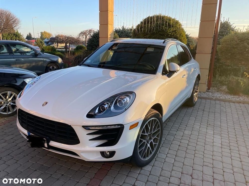 Porsche Macan Standard - 2