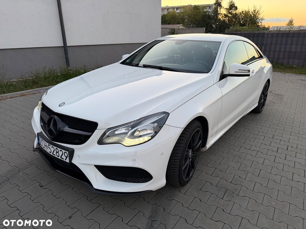 Mercedes-Benz Klasa E 250 7G-TRONIC - 22