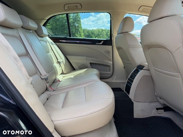 Skoda Superb 3.6 V6 4x4 DSG L&K - 15