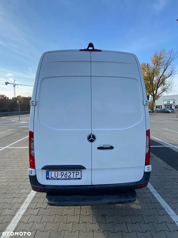 Mercedes-Benz Sprinter - 6