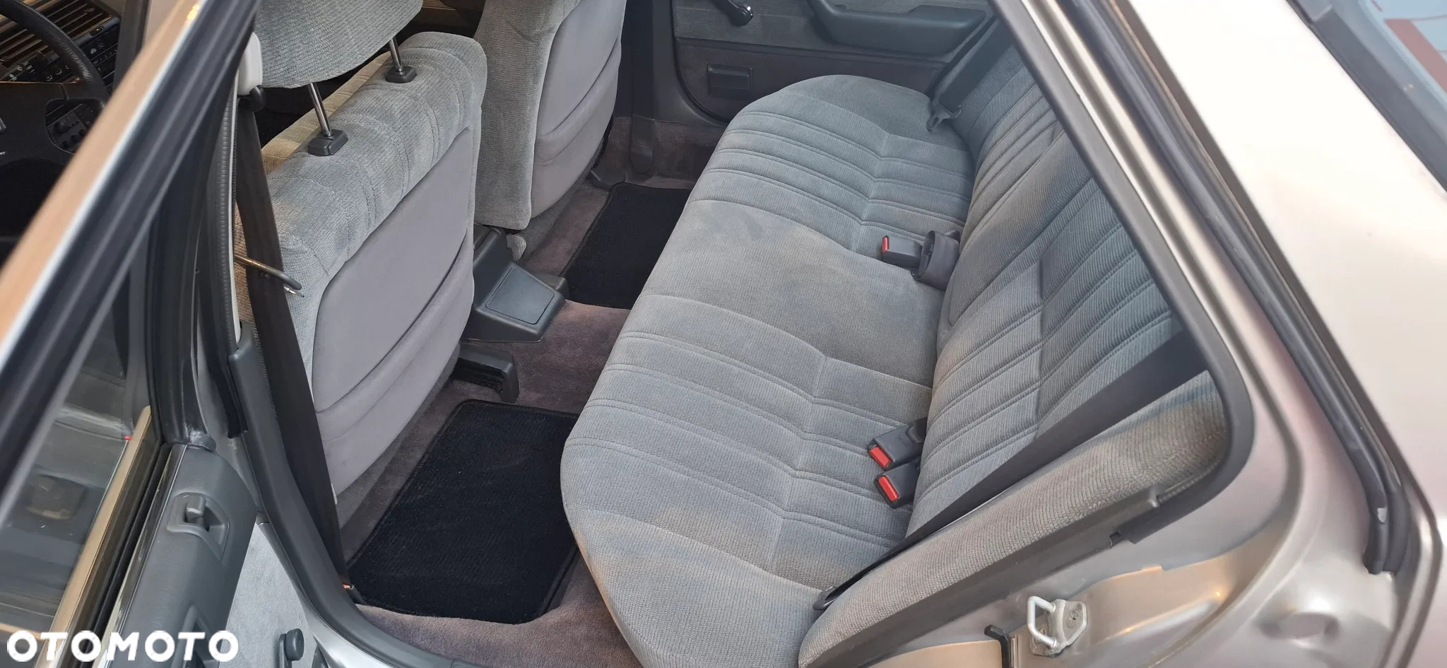 Honda Accord 2.0 EX - 11