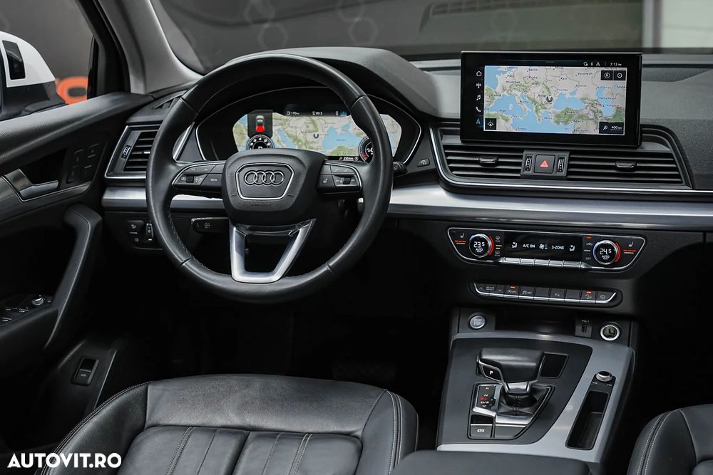 Audi Q5 45 TFSI quattro S tronic S line business - 12