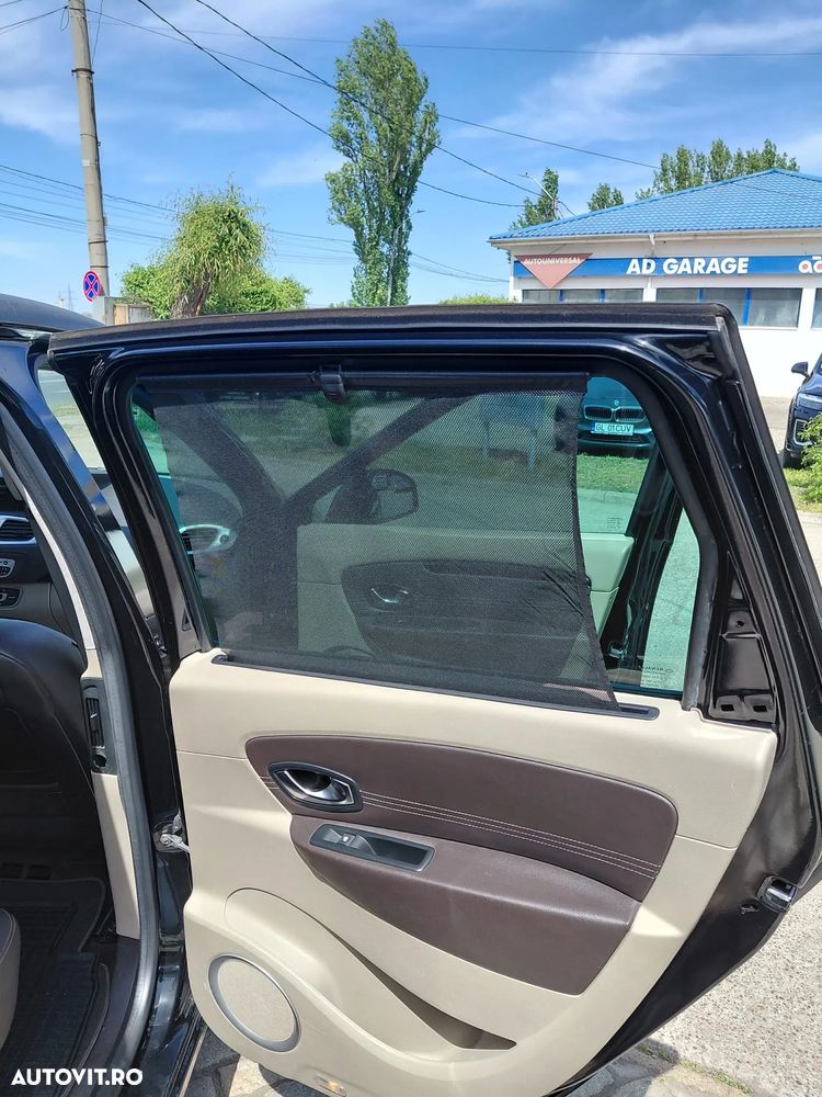 Renault Scenic - 12