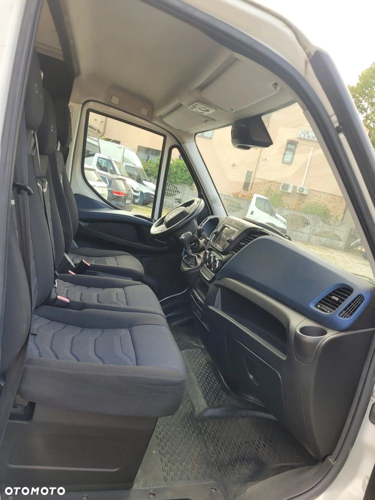 Iveco 35S18 - 28