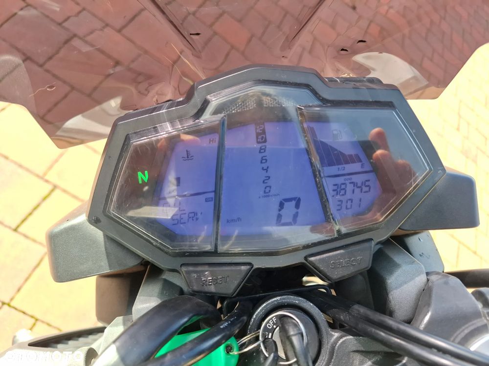 Yamaha MT - 6