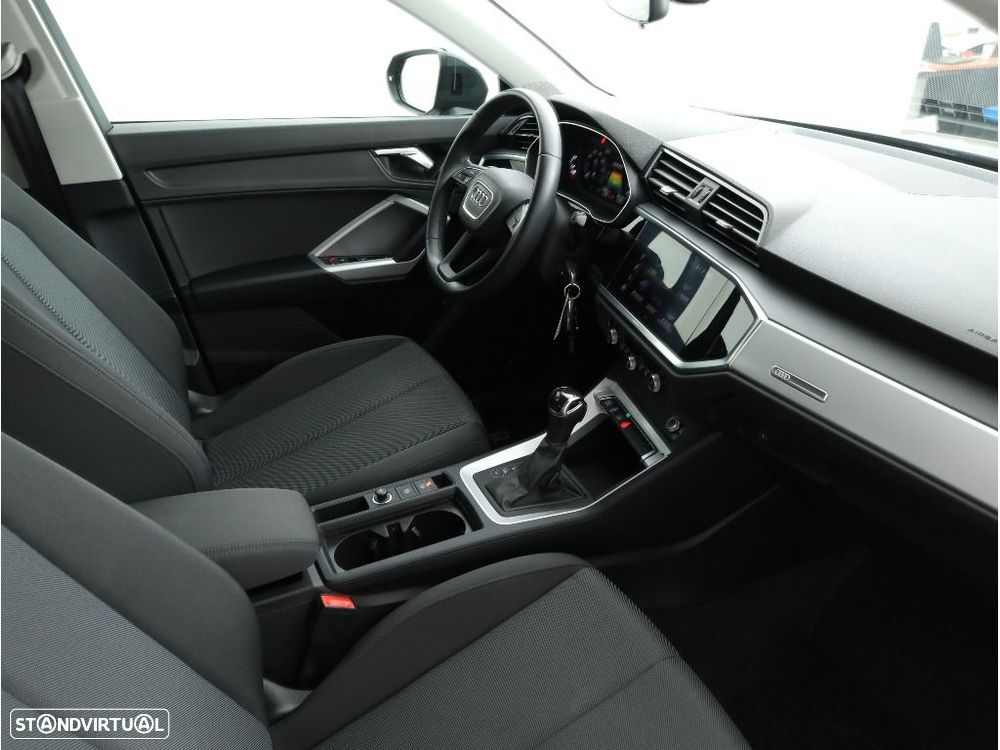 Audi Q3 - 19