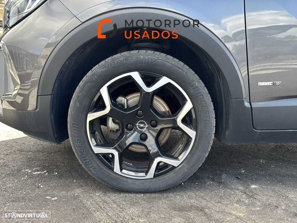 Opel Crossland 1.2 T Design & Tech - 16