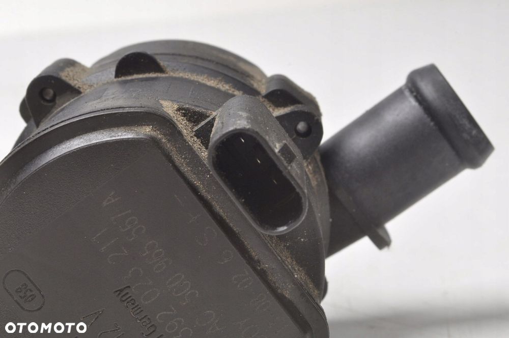 SKODA OCTAVIA III 1.4 TSI POMPA WODY 5C0965567A - 4