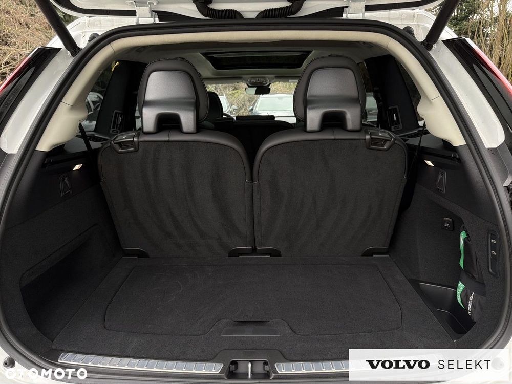 Volvo XC 90 - 33