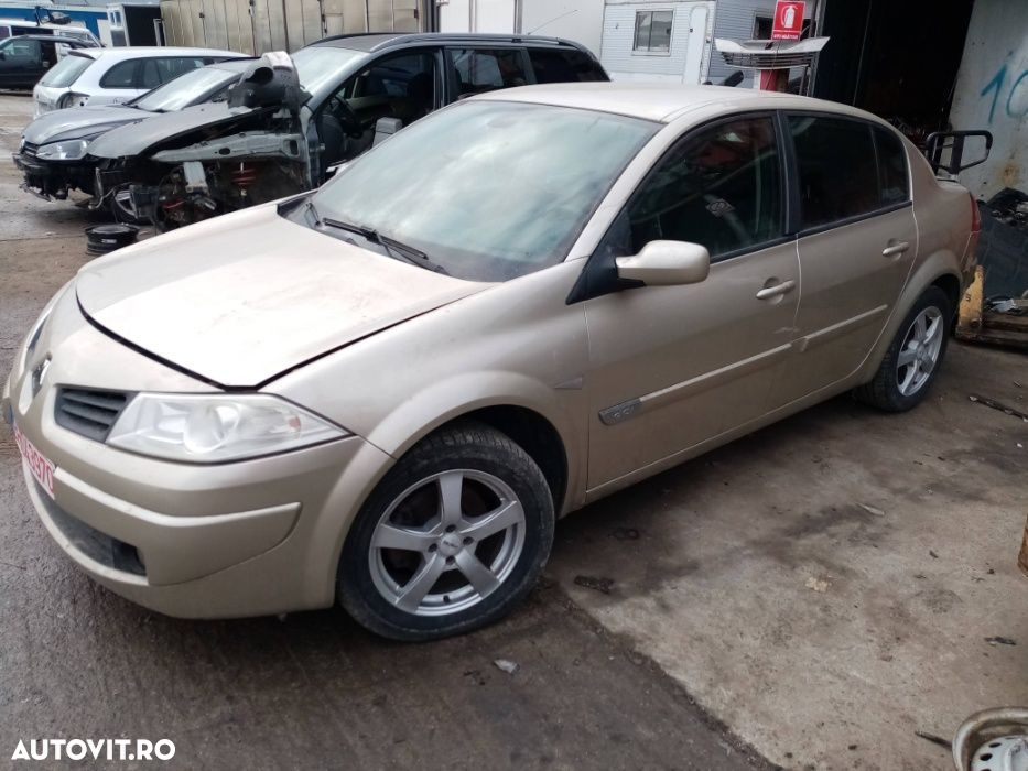 Dezmembrez renault megane 1.5 dci - 8