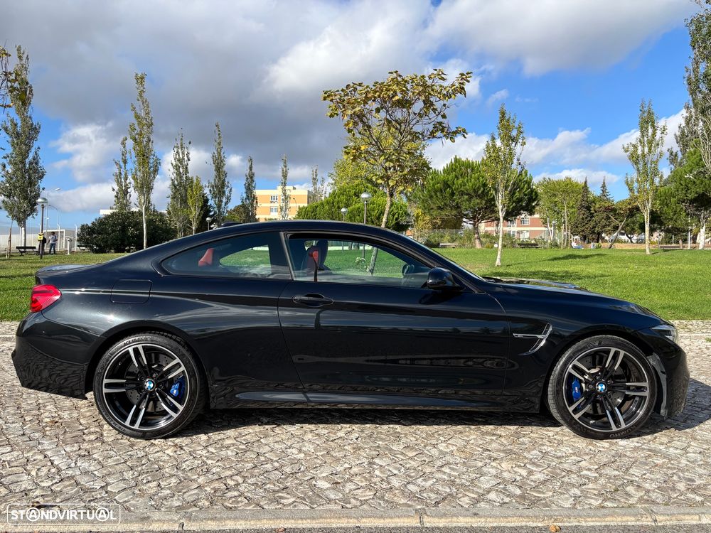 BMW M4 Auto - 9