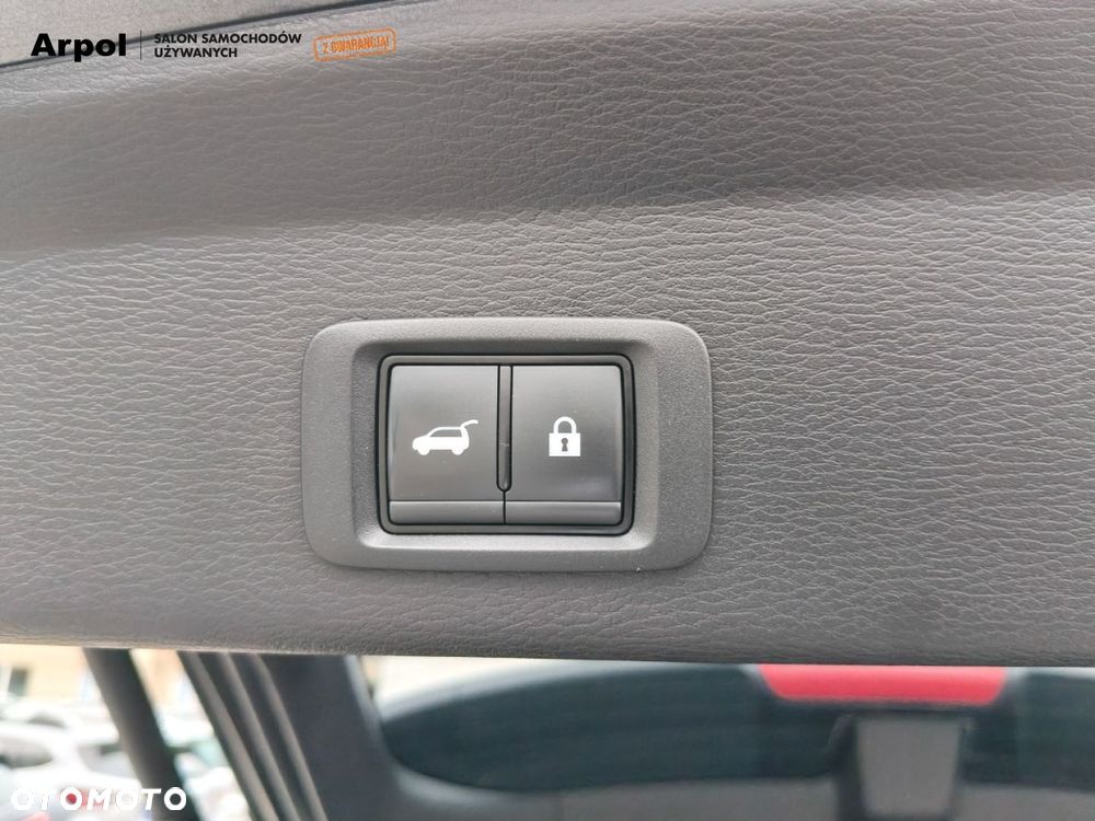 Mitsubishi Outlander - 31