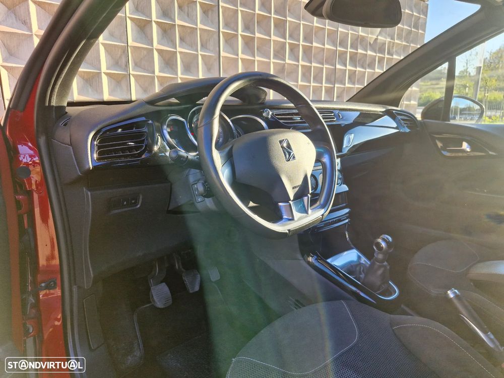 DS DS3 BlueHDi 100 SoChic - 3