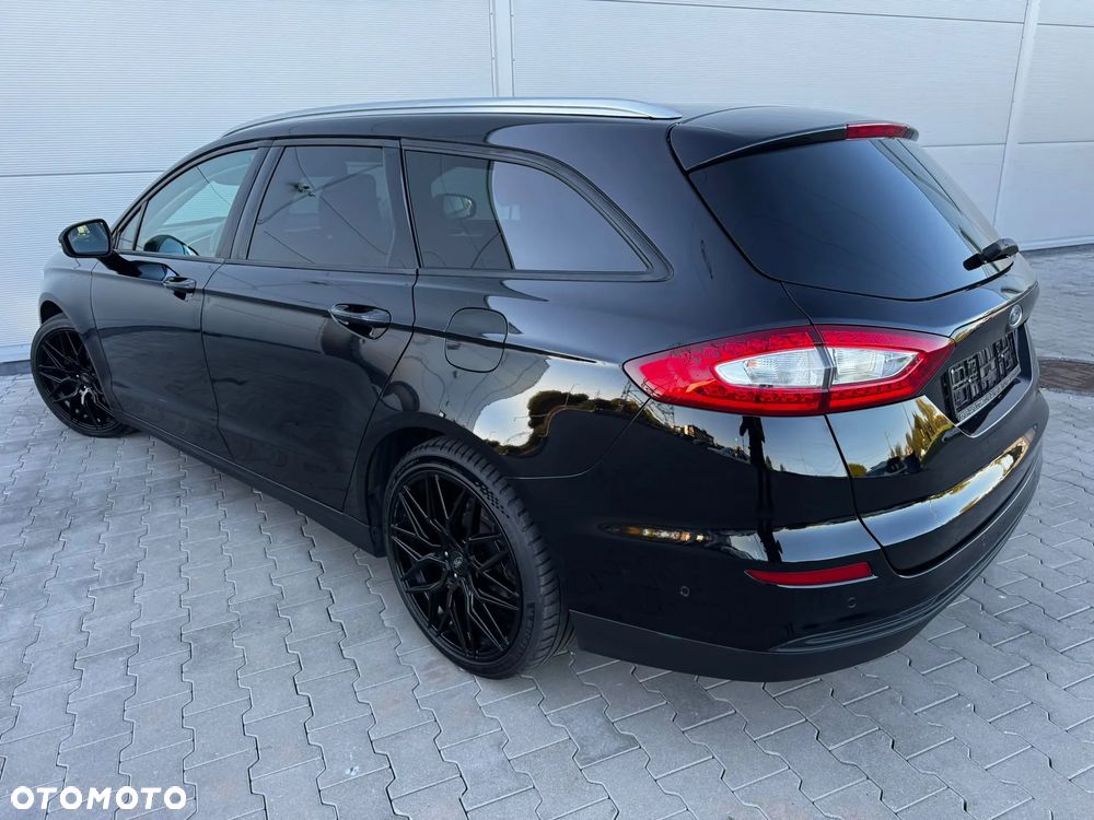 Ford Mondeo 2.0 TDCi STart-Stopp Titanium - 4